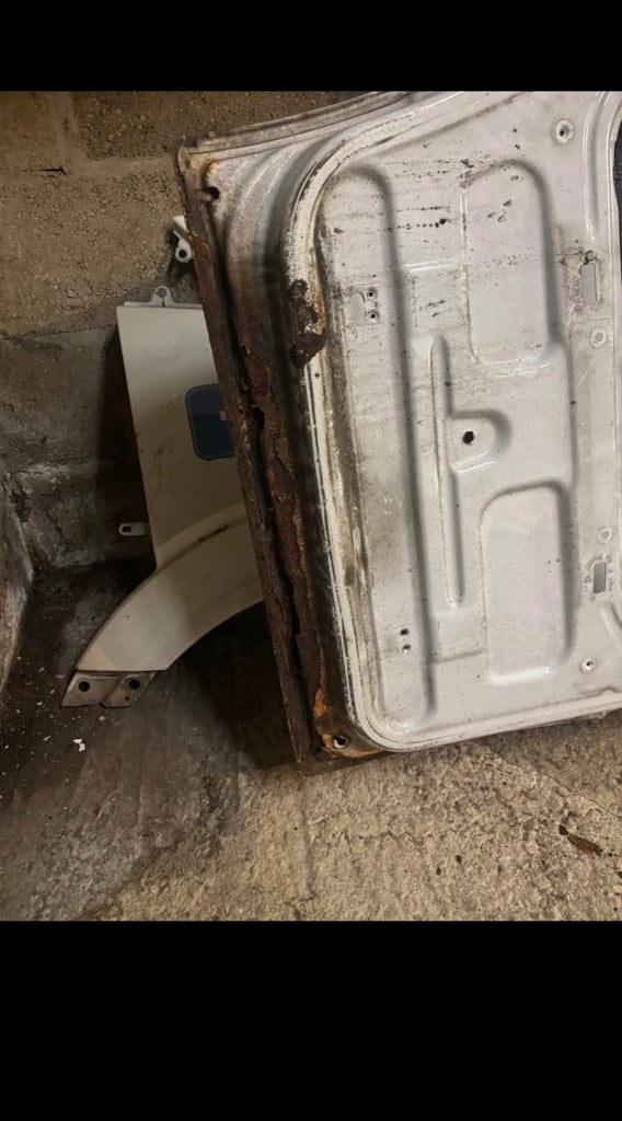 Mercedes sprinter bonnet doors and wings