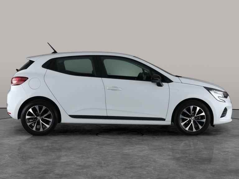 2023 Renault Clio 1.0 TCe Evolution Hatchback 5dr Petrol Manual Euro 6 (s/s) (90 ps) - SPEED  Hat...