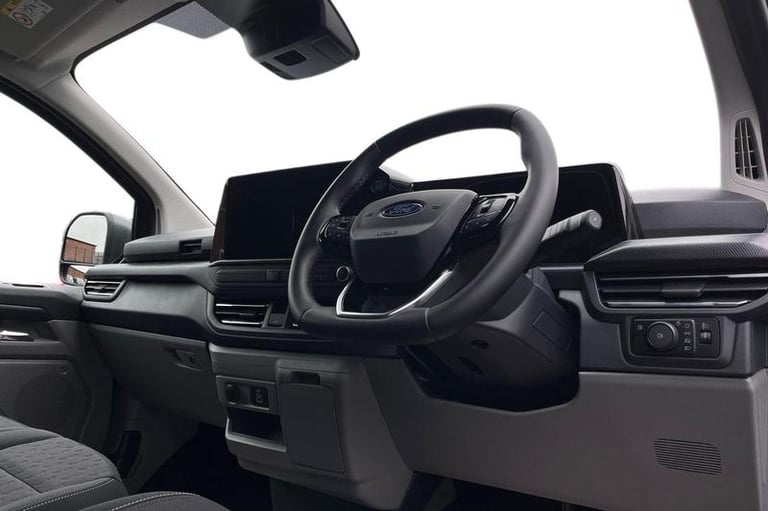 2025 Ford Transit Custom 2.5 PHEV 232ps H1 Double Cab Van Limited Auto PANEL VAN PETROL/ELECTRIC ...