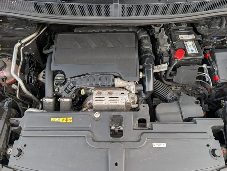 2021 Vauxhall Grandland X 1.2 Turbo Elite Nav *1 Former Keeper, Just Serviced &amp; MOT 05/26* HA...