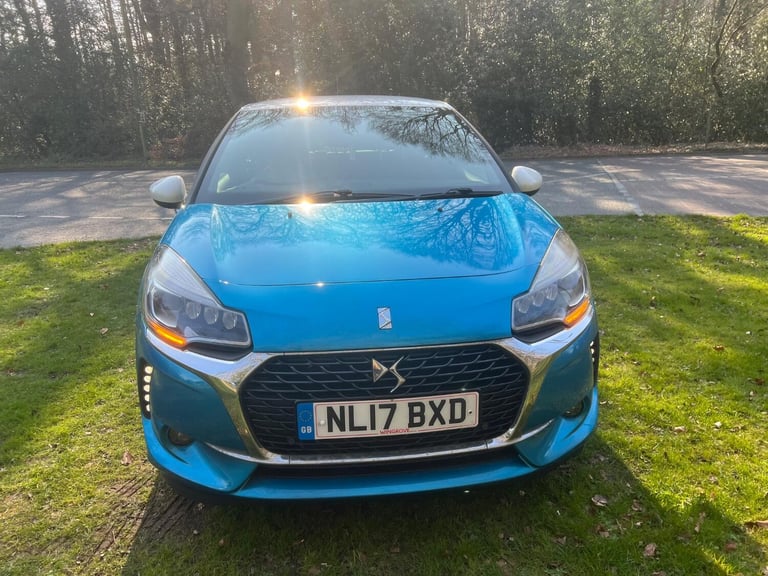 DS AUTOMOBILES DS 3 1.2 PureTech Elegance Blue rare automatic Petrol 2017