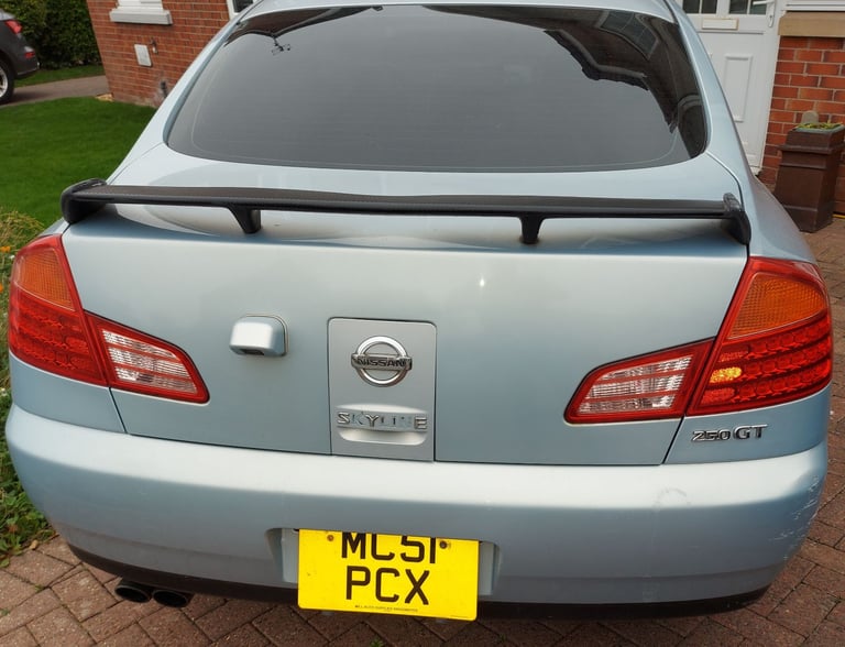 Nissan, 2001, 2490 (cc)