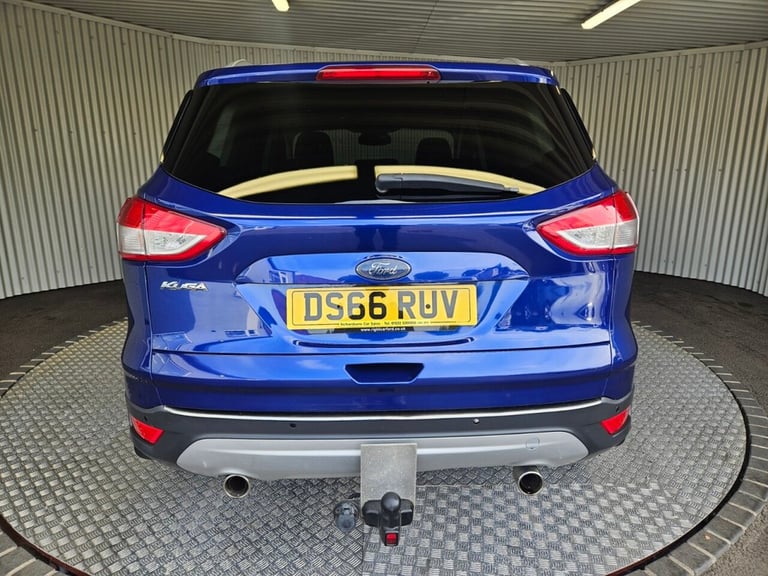 2016 Ford Kuga 2.0 TDCi Titanium SUV 5dr Diesel Powershift AWD Euro 6 (s/s) (180 ps) Diesel Autom...