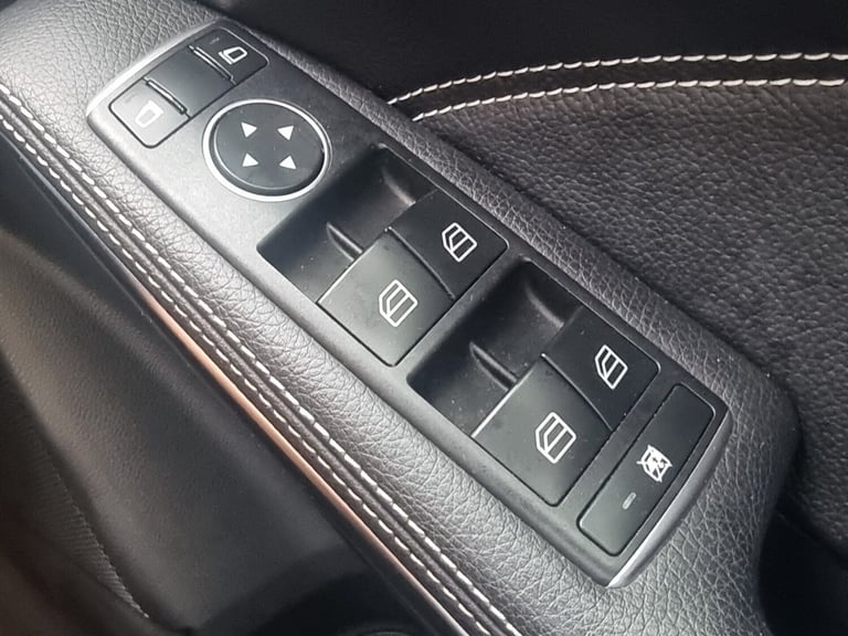 2018 Mercedes-Benz GLA GLA 180 Urban Edition 5dr ESTATE PETROL Manual