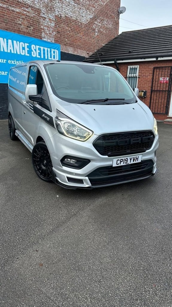 2019 Ford Transit Custom 2.0 300 EcoBlue Limited Panel Van 5dr Diesel Manual L1 H1 Euro 6 (s/s) (...