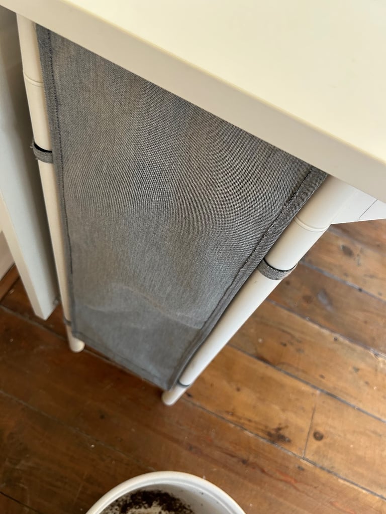 KALLHALL Table and FROSVI Chairs | in Wandsworth, London | Gumtree