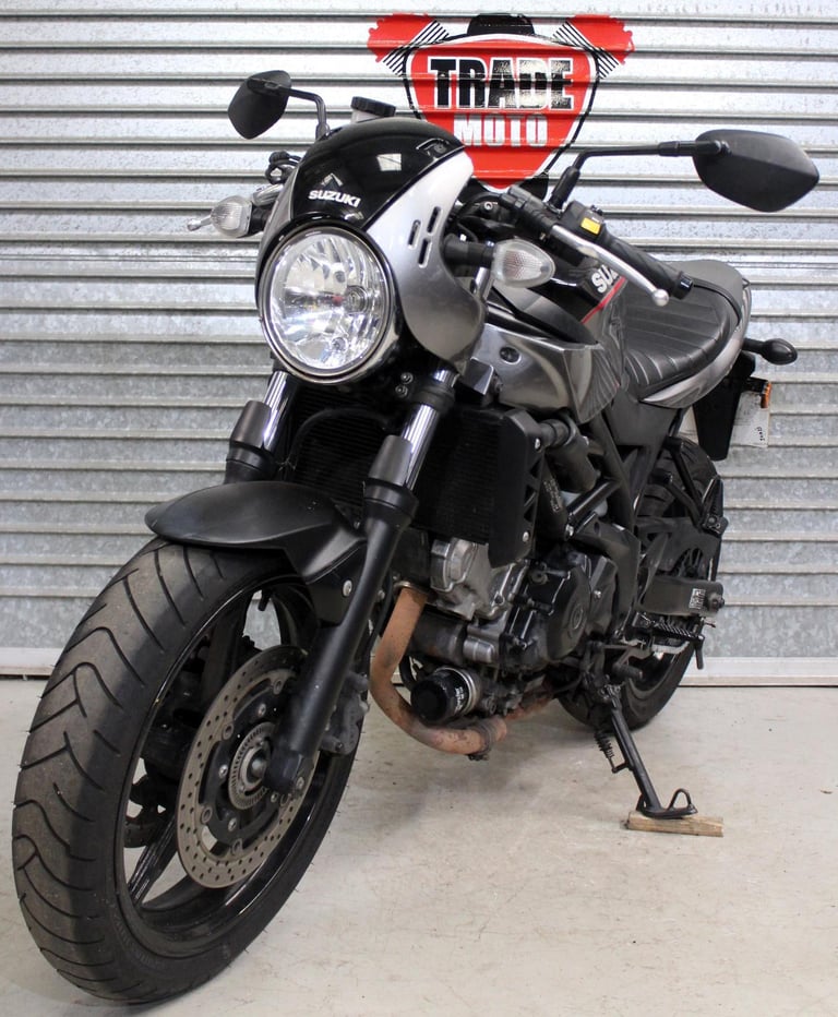 2018 68 SUZUKI SV 650 X XAU L8 SV650 GREY 18K HPI CLEAR NEW MOT JUST SERVICED