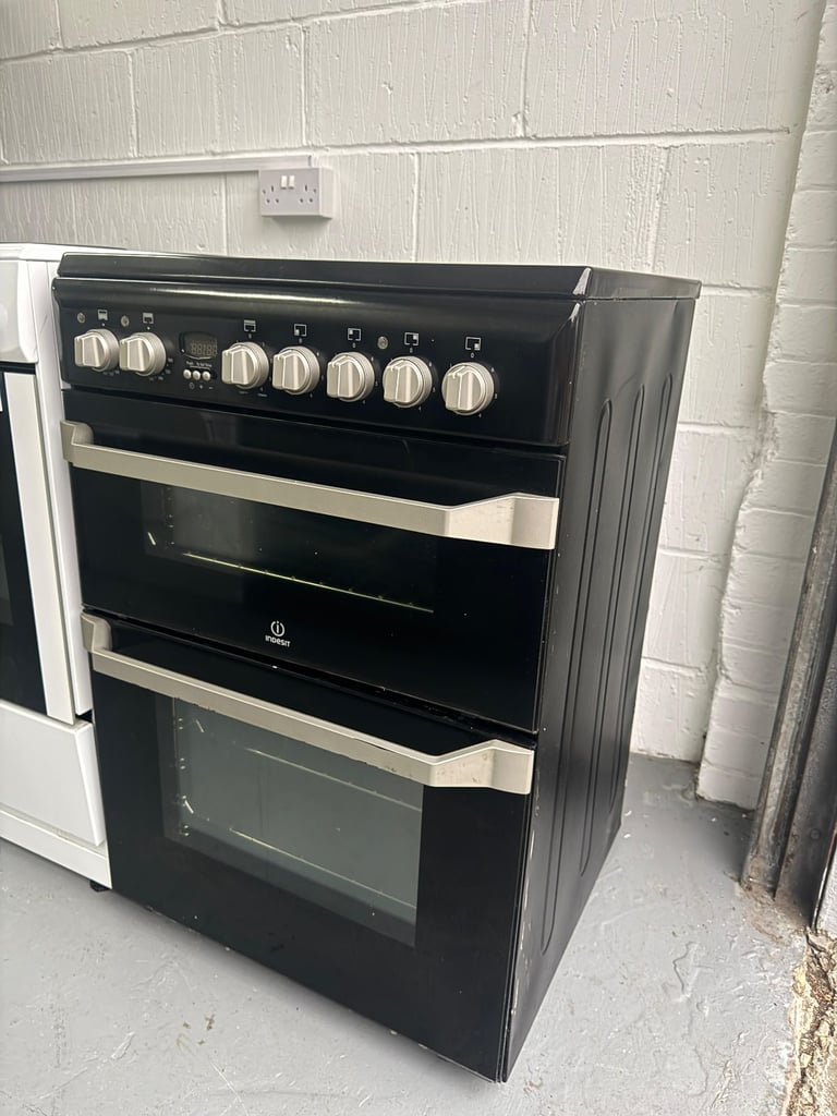 Indesit Electric Double Cooker – Black - Free Same Day Delivery 