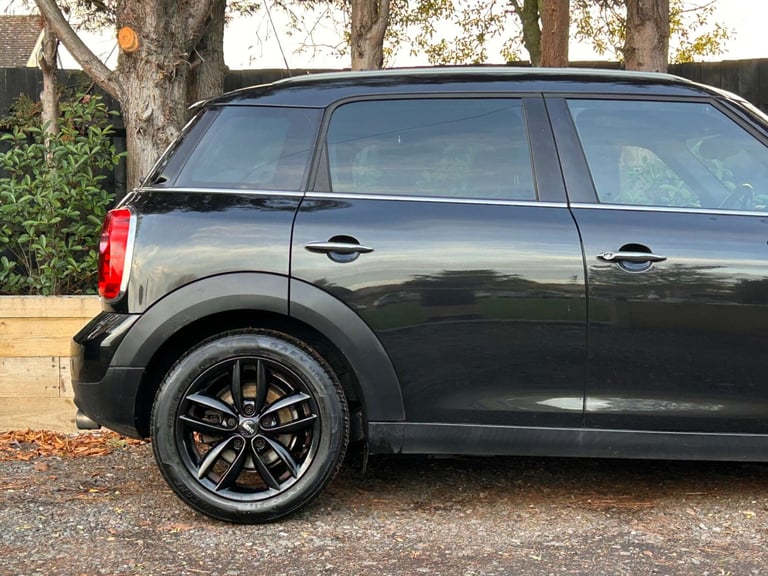 2013 MINI Countryman 1.6 Countryman Cooper 5dr SUV Petrol Manual