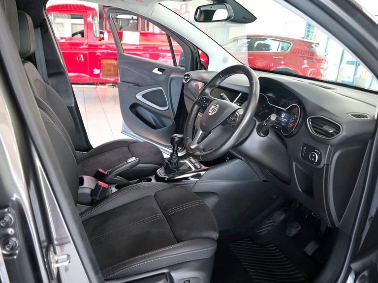 2022 Vauxhall Crossland 1.5 Ultimate Turbo D 5DR Suv Diesel Suv Diesel Manual