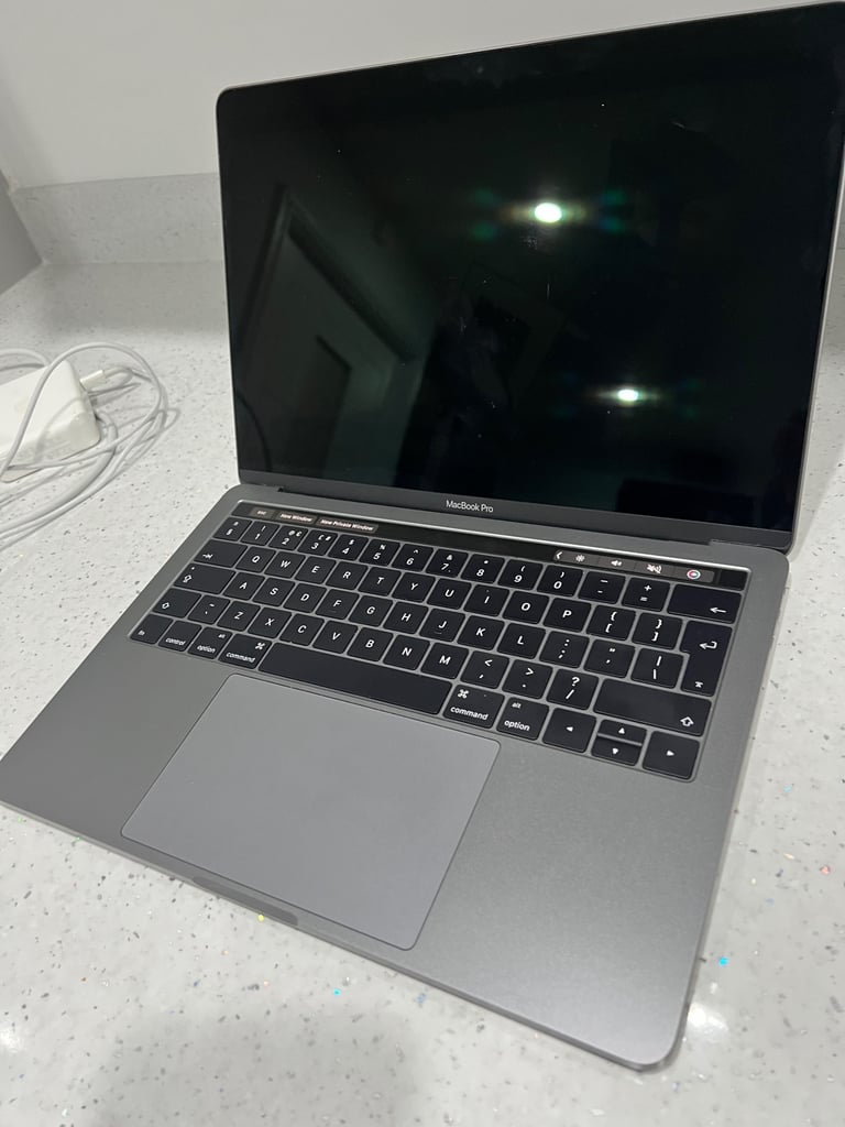 image for MacBook pro ( 2016 )13 inch/ Touch Bar / complete with  box & charger / PLEASE READ DESCRIPTION