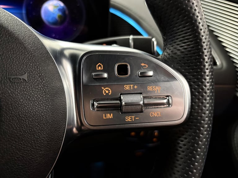 2022 Mercedes-Benz EQC EQC 400 80kWh AMG Line Auto 4MATIC 5dr ESTATE Electric Automatic