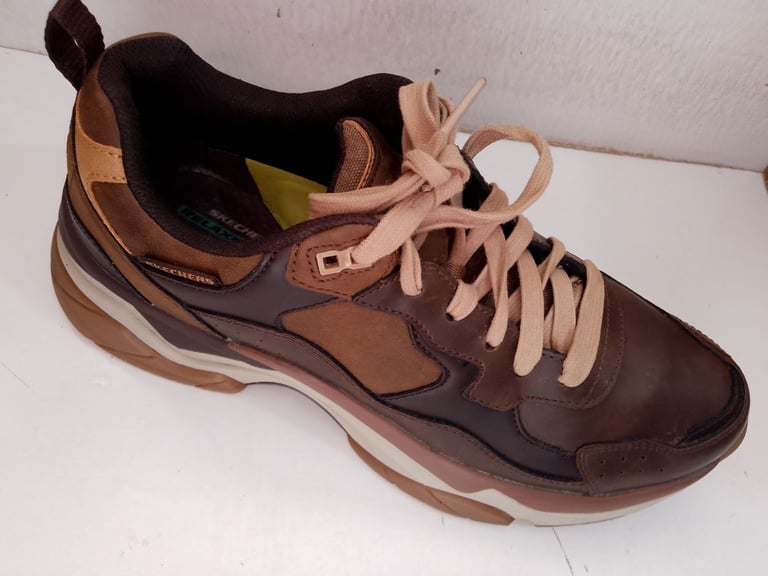MEN'S SKECHERS TRAINER SHOES, UK 8.5, EUR 42.5, CASUAL/WALKING/HIKING/CYCLING