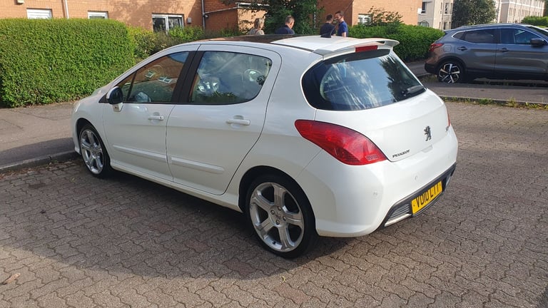 PEUGEOT 308 GTI