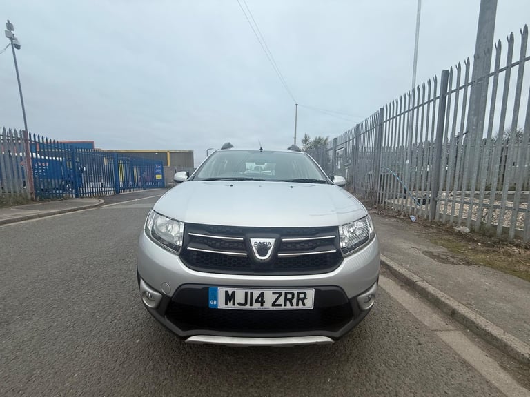 2014 Dacia Sandero Stepway 0.9 TCe Laureate Euro 5 5dr HATCHBACK Petrol Manual