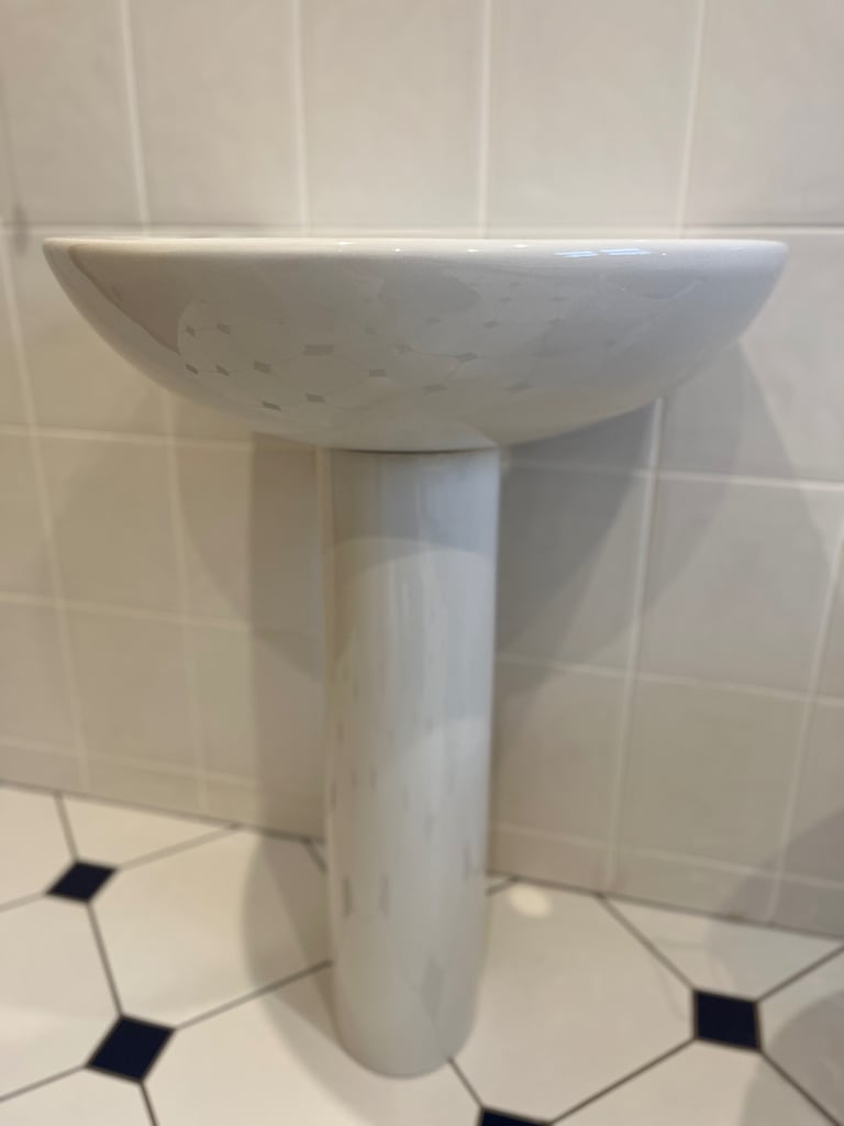 Sottini 60cm White Porcelain Pedestal Hand Basin