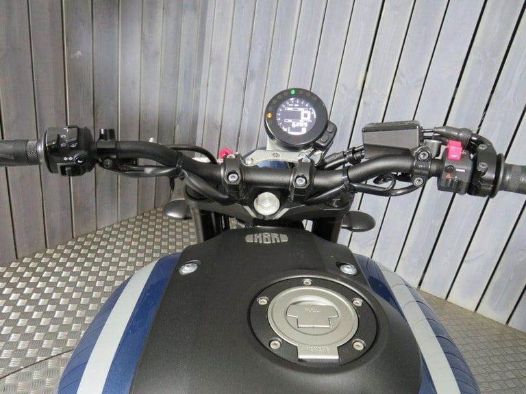 2017 17 YAMAHA XSR900 ABS