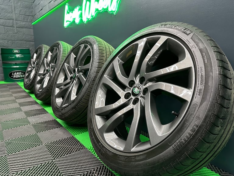 image for Land Rover Discovery Sport Evoque Freelander 2 20” HSE Anthracite grey alloy wheels & tyres!