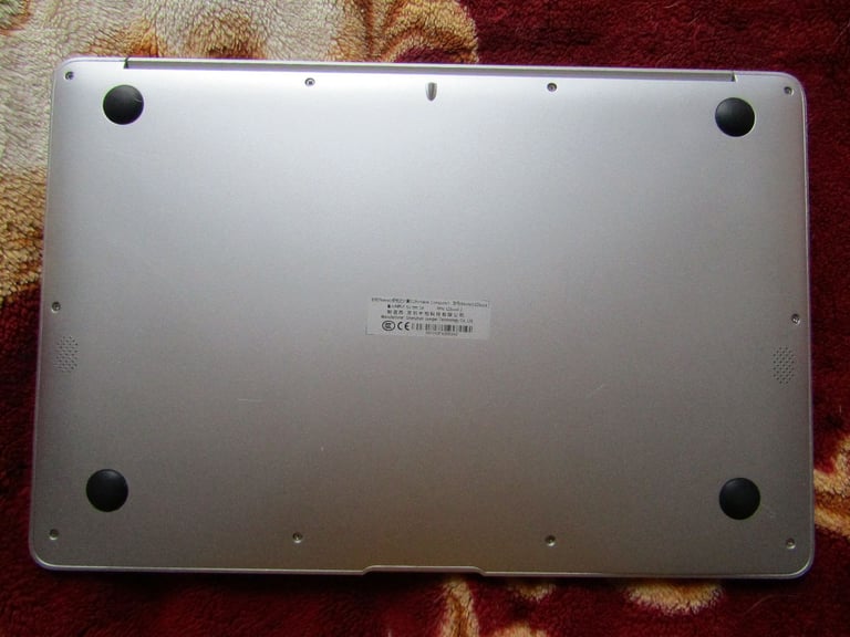 silver JOOMPER 14inch laptop tools in good condition lightly used 64GB own charger