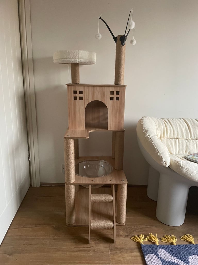 New cat tree - FREE