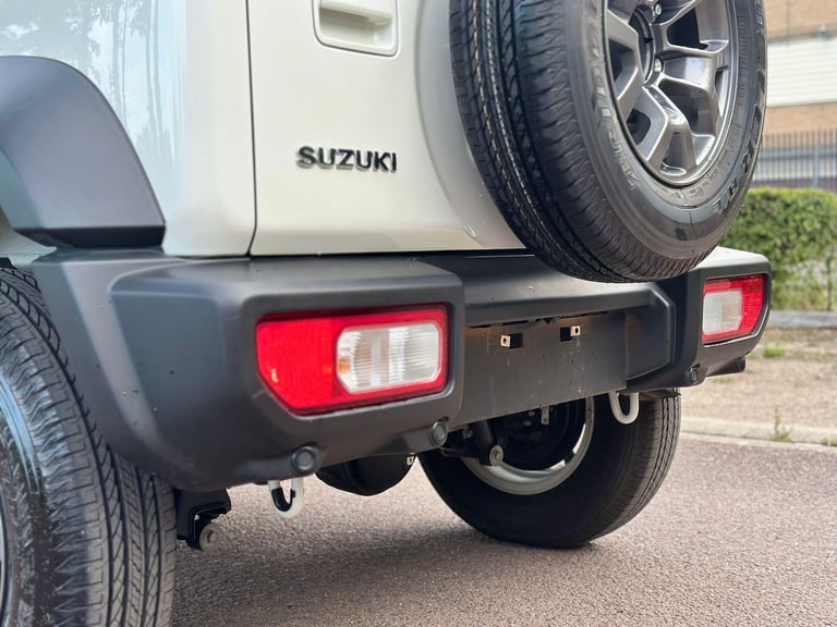  Suzuki Jimny SIERRA 4WD JC 1.5 4WD AUTO Euro 6 5dr Petrol Automatic