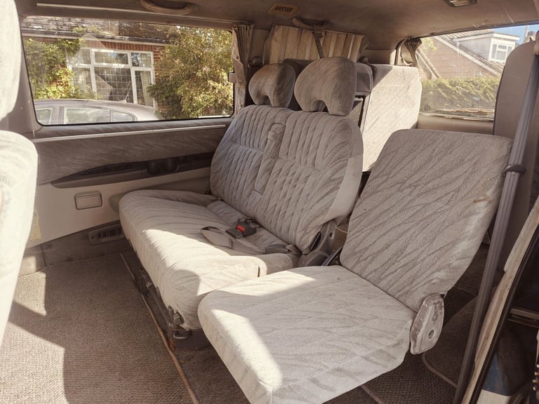 Mitsubishi Delica Space Gear, 1995, 2.8 diesel