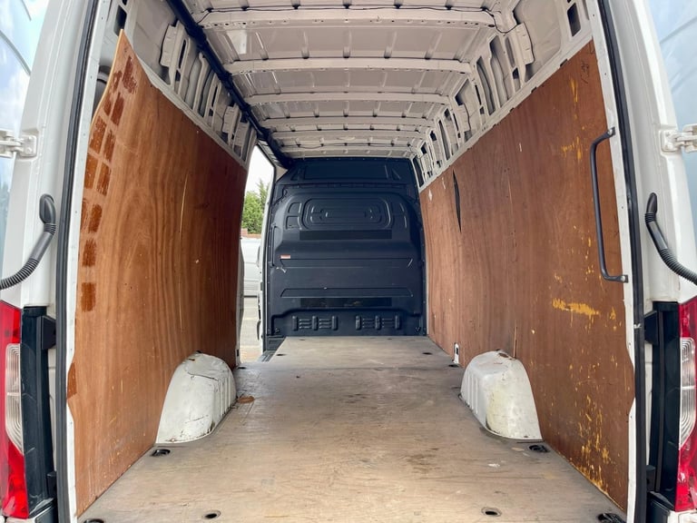 Mercedes-Benz Sprinter 314 CDI 140 L3H2 LWB HIGH ROOF RWD
