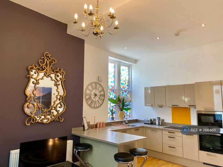 2 bedroom flat in St. Nicholas Chambers, Newcastle Upon Tyne, NE1 (2 bed) (#2664611)