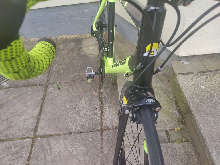 Custom built full carbon road bike