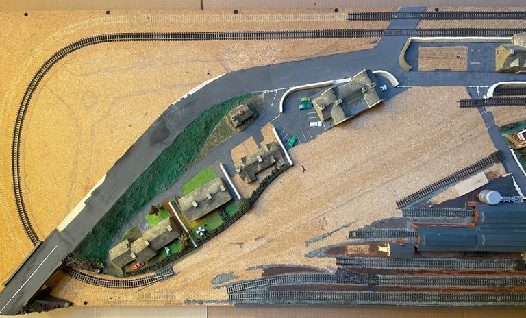 N Gauge model railway baseboard and scenery