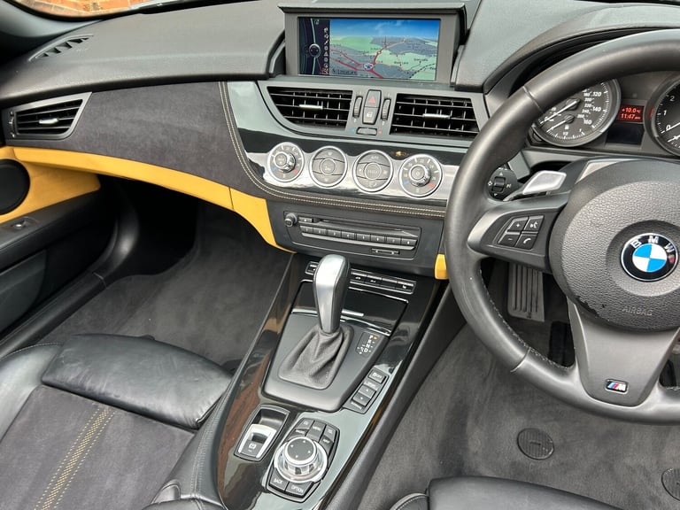 2011 BMW Z4 3.0 30i M Sport Convertible 2dr Petrol Auto sDrive Euro 5 (258 ps)