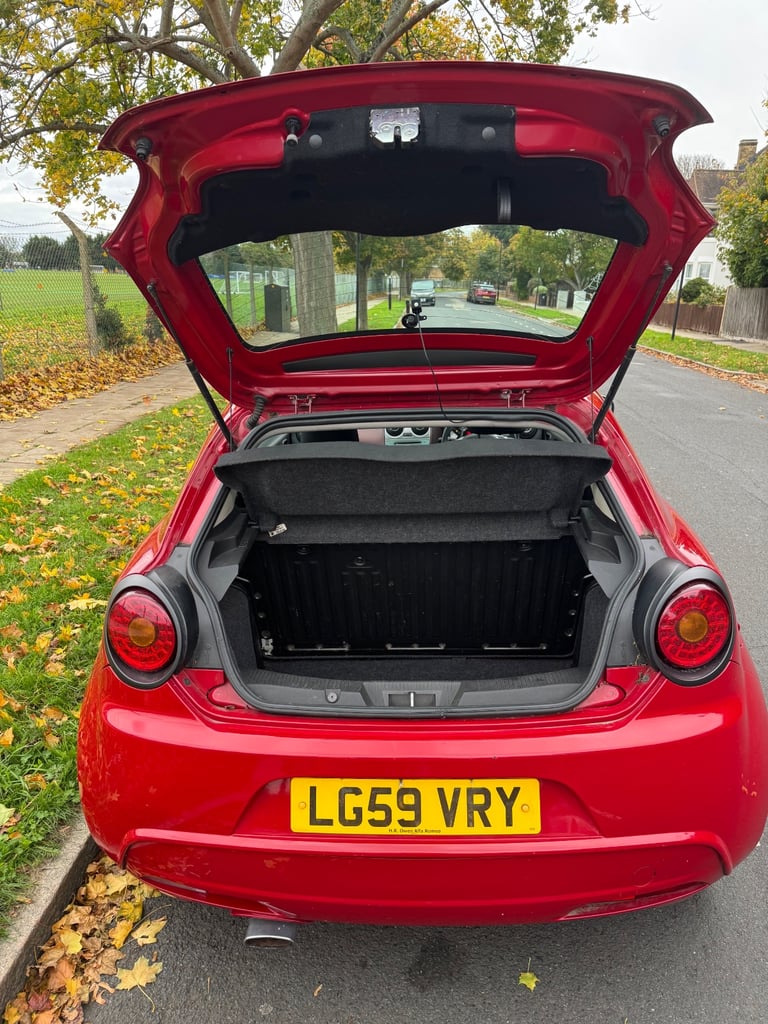 Alfa Romeo, MITO, Hatchback, 2009, Manual, 1368 (cc), 3 doors