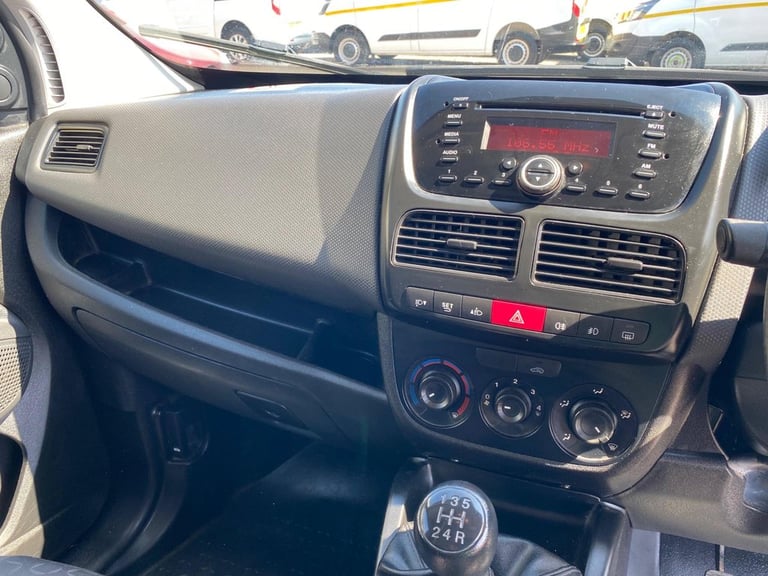 2015 Fiat Doblo 1.3 JTD MultiJetII 16v SX Tecnico L1 H1 4dr PANEL VAN Diesel Manual