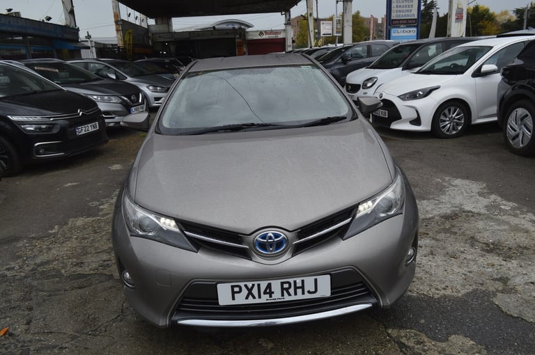 2014 Toyota Auris 1.8 VVTi Hybrid Icon 5dr CVT Auto SAT NAV ULEZ HATCHBACK Petrol/Electric Hybrid...