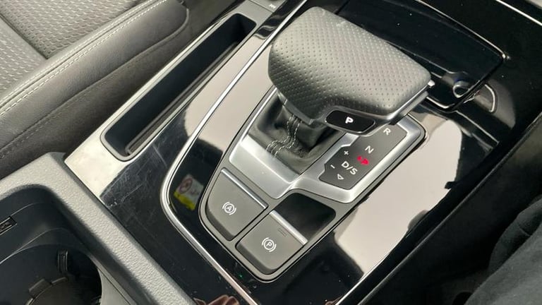 2024 Audi Q5 Black Edition 40 TDI quattro 204 PS S tronic Automatic SUV Diesel Automatic