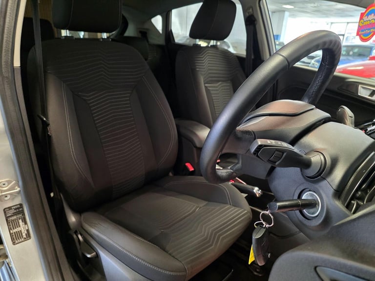  Ford Fiesta 1.6 Titanium Powershift Euro 5 5dr Petrol Automatic