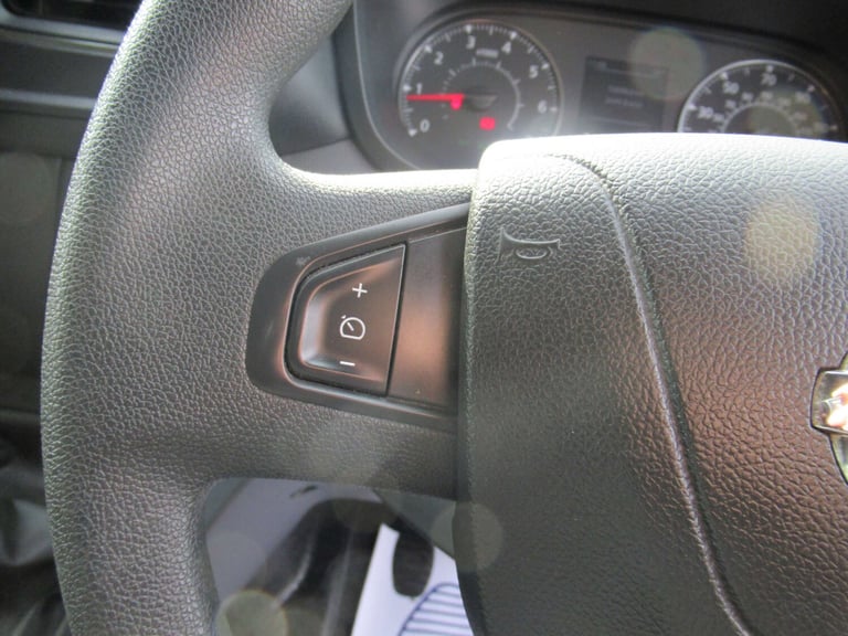 2022 Nissan Interstar 2.3 dci 135ps H2 Acenta Van PANEL VAN DIESEL Manual