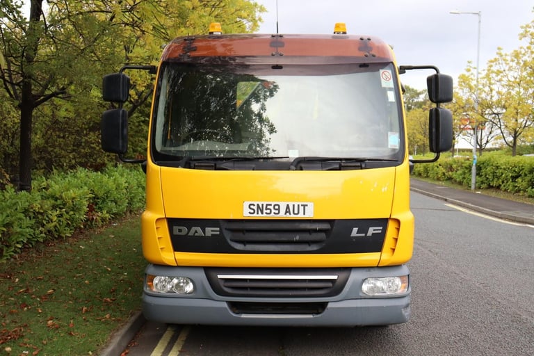 DAF LF45 160 4X2 HIAB XS 055 CRANE DROPSIDE (2009)