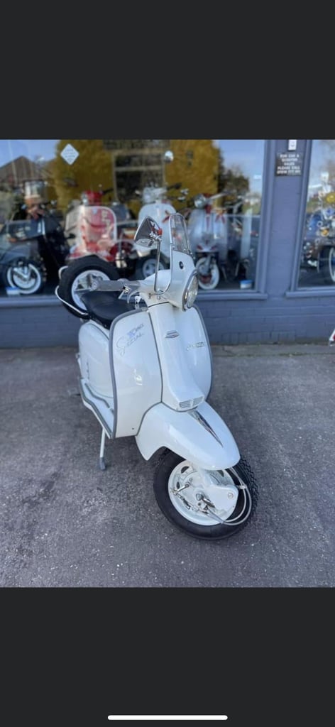 Lambretta SX150    Others in stock 
