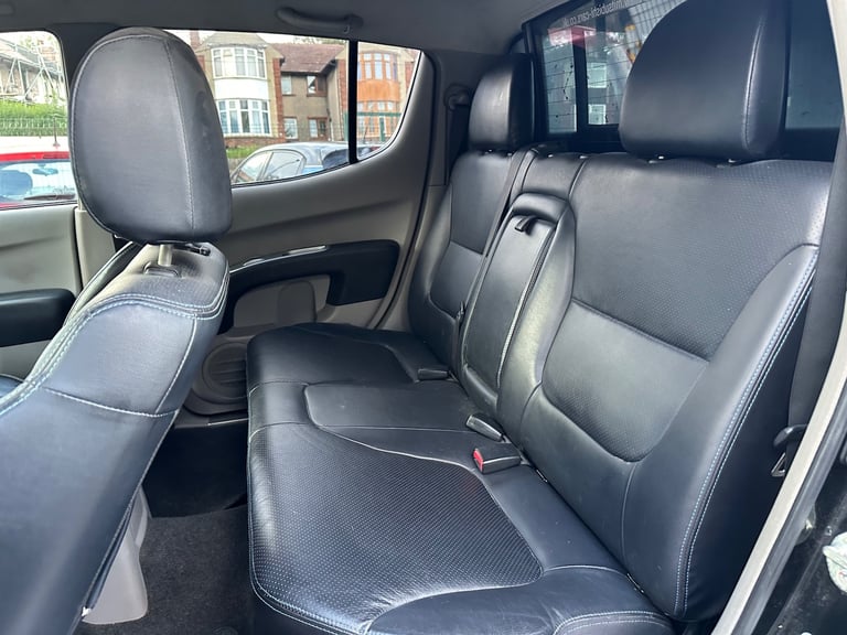2007 Mitsubishi L200 Double Cab DI-D Elegance 4WD Auto 134Bhp PICK UP DIESEL Automatic
