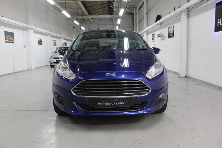 2017 Ford Fiesta 1.0T EcoBoost Titanium Euro 6 (s/s) 5dr HATCHBACK Petrol Manual