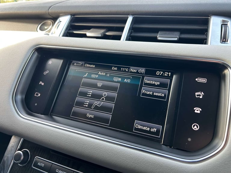 2016 Land Rover Range Rover Sport 3.0 Range Rover Sport HSE SDV6 Auto 4WD 5dr SUV Diesel Automatic