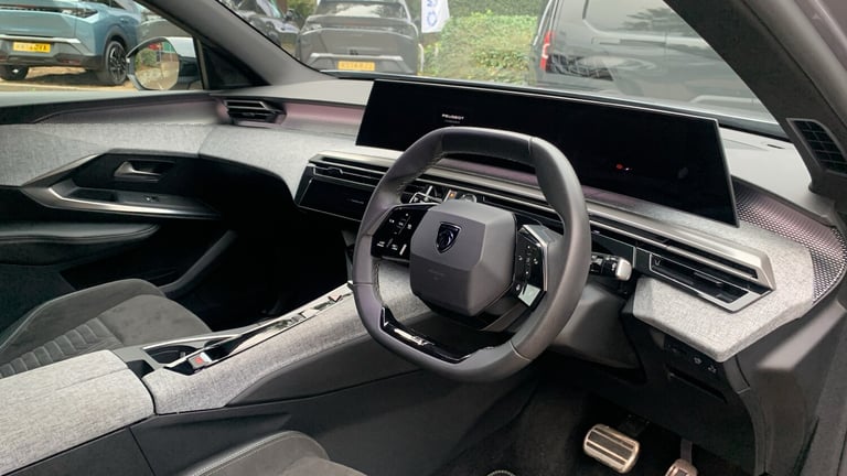 2024 Peugeot 3008 1.2 MHEV GT SUV 5dr Petrol Hybrid e-DSC Euro 6 (s/s) (136 ps) SUV Hybrid Automatic