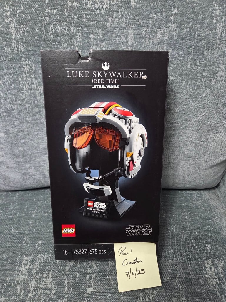 image for 🧱 LEGO Star Wars 75327 – Luke Skywalker Red Five Helmet 🧠🚀