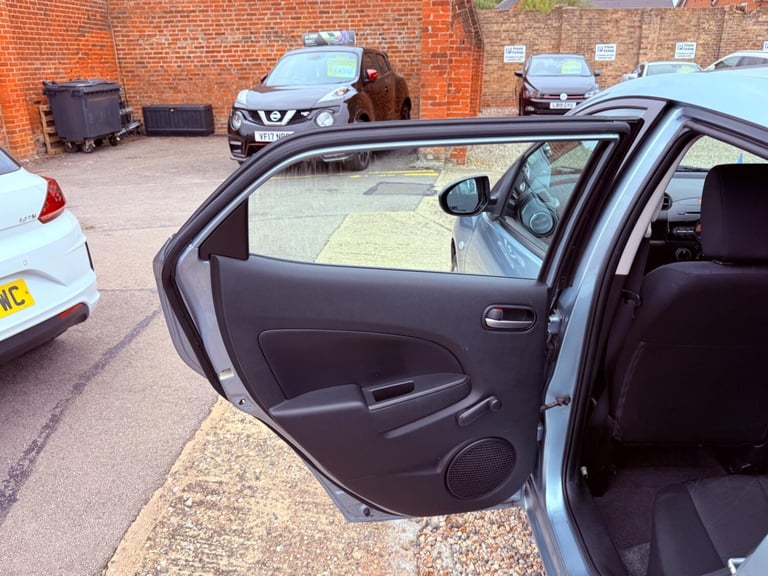 MAZDA MAZDA2 1.5 TS2 2013