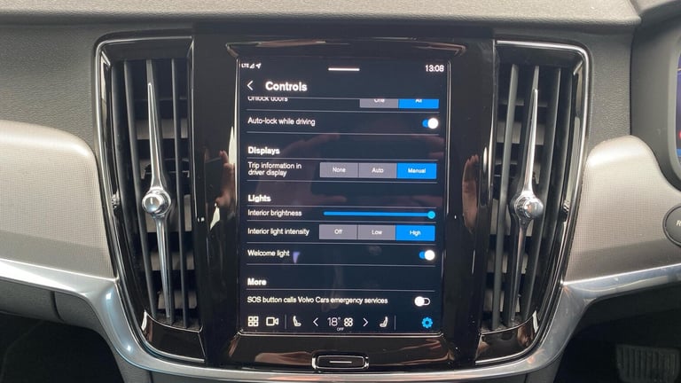 2022 Volvo V90 2.0 B4P Core 5dr Auto ESTATE PETROL Automatic