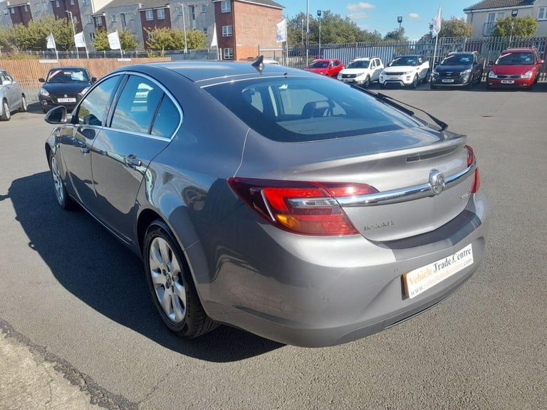 2016 Vauxhall Insignia 1.6 CDTi ecoFLEX Tech Line Hatchback 5dr Diesel Manual Euro 6 (s/s) (136 p...