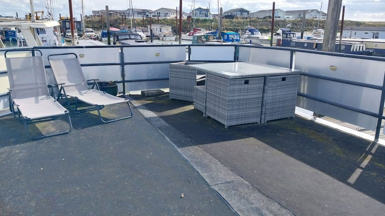 Bruce Roberts 50ft livaboard steel boat