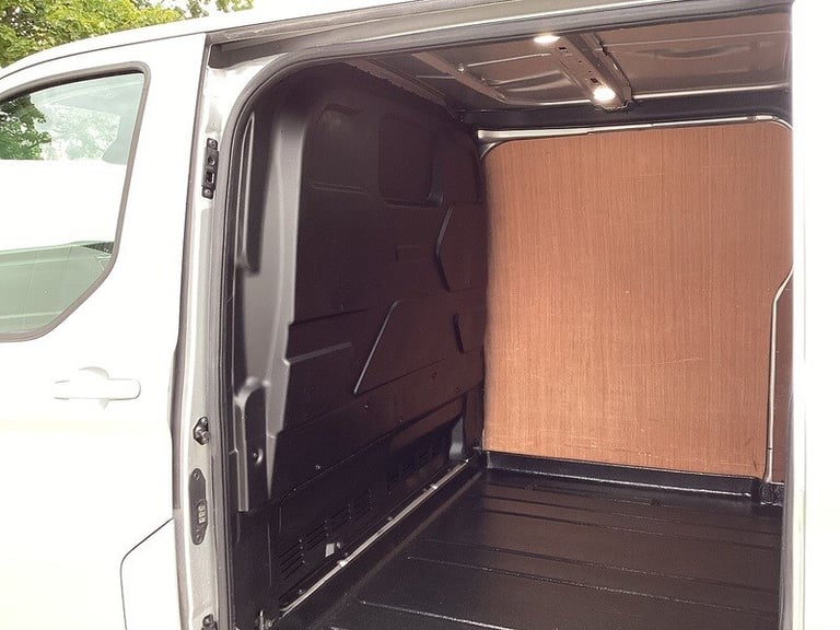 2021 Ford Transit Custom 300 EcoBlue Limited LWB L/R A/C Euro 6 **NO VAT** LWB Panel Van Diesel M...