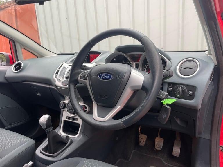 2010 Ford Fiesta 1.25 Zetec 5dr HATCHBACK Petrol Manual